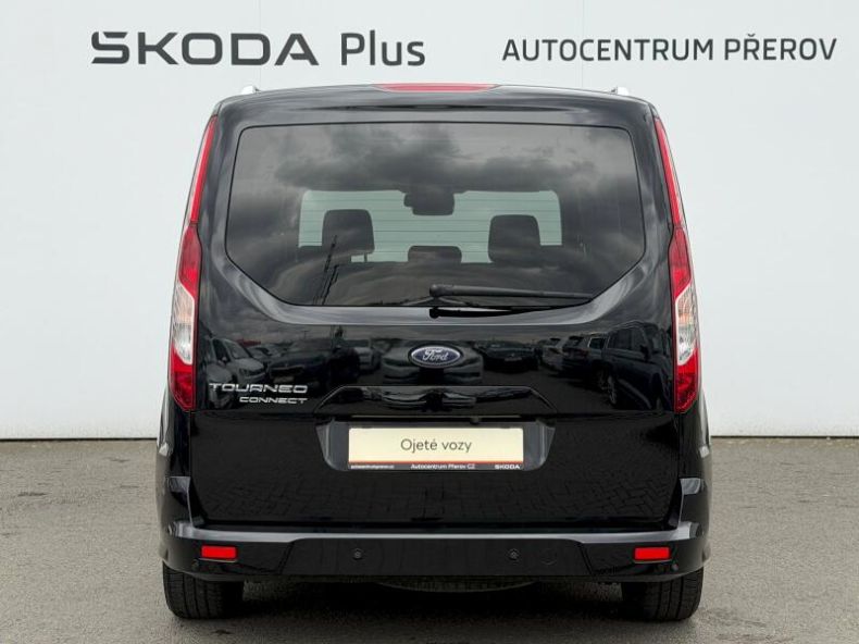 Ford Tourneo - hlavní fotka