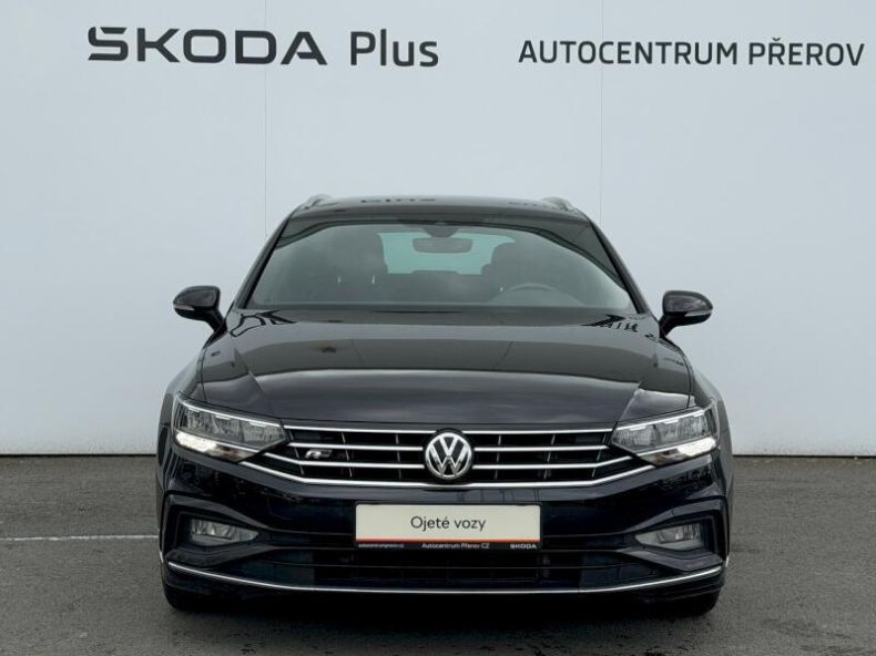 Volkswagen Passat - hlavní fotka
