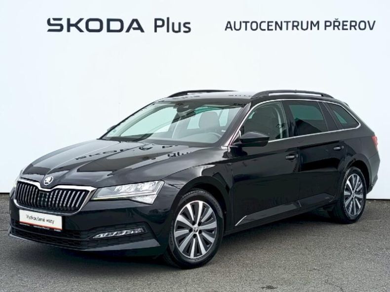 Škoda Superb - hlavní foto