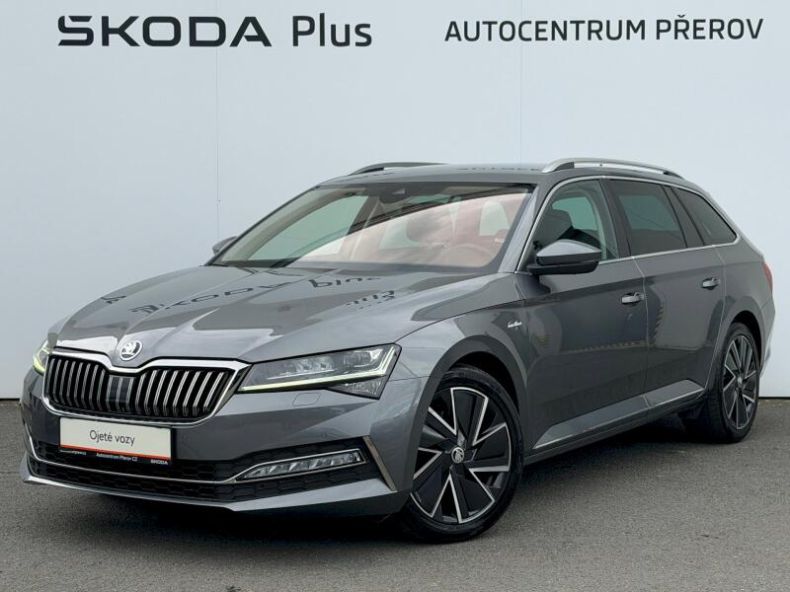 Škoda Superb - hlavní fotka