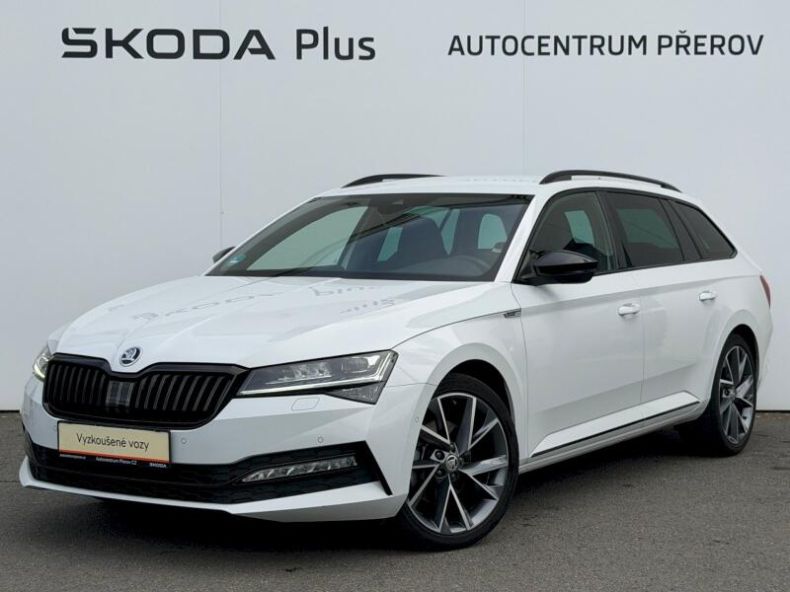 Škoda Superb - hlavní foto