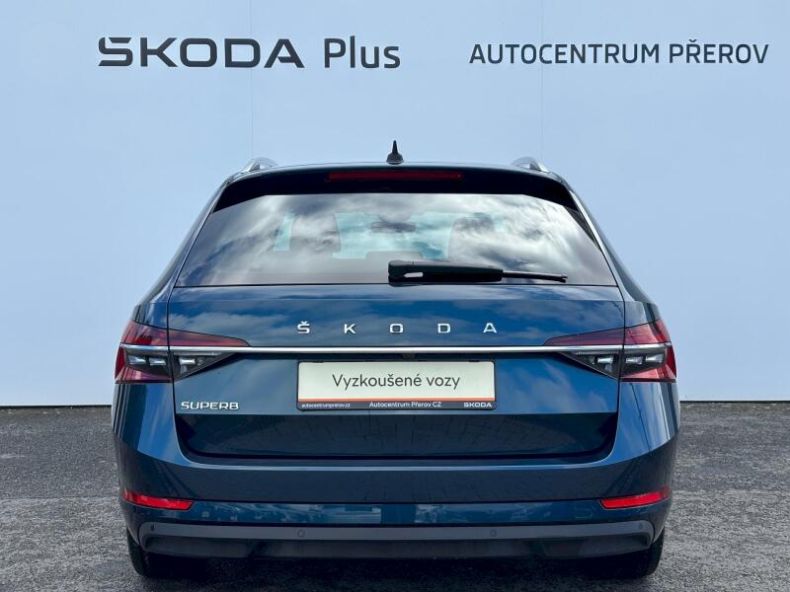 Škoda Superb - hlavní fotka