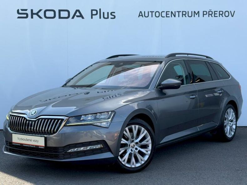 Škoda Superb - hlavní foto