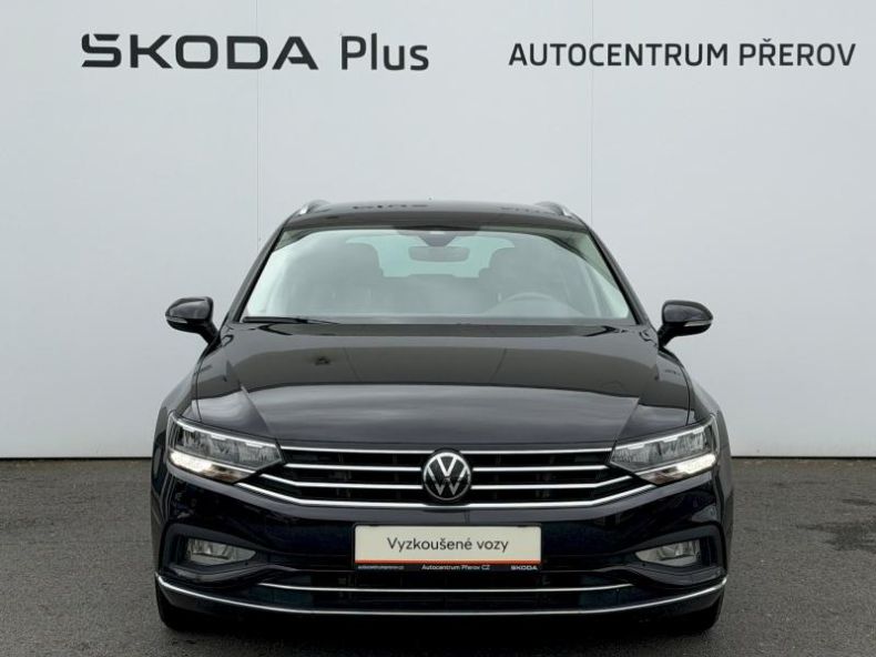 Volkswagen Passat - hlavní fotka