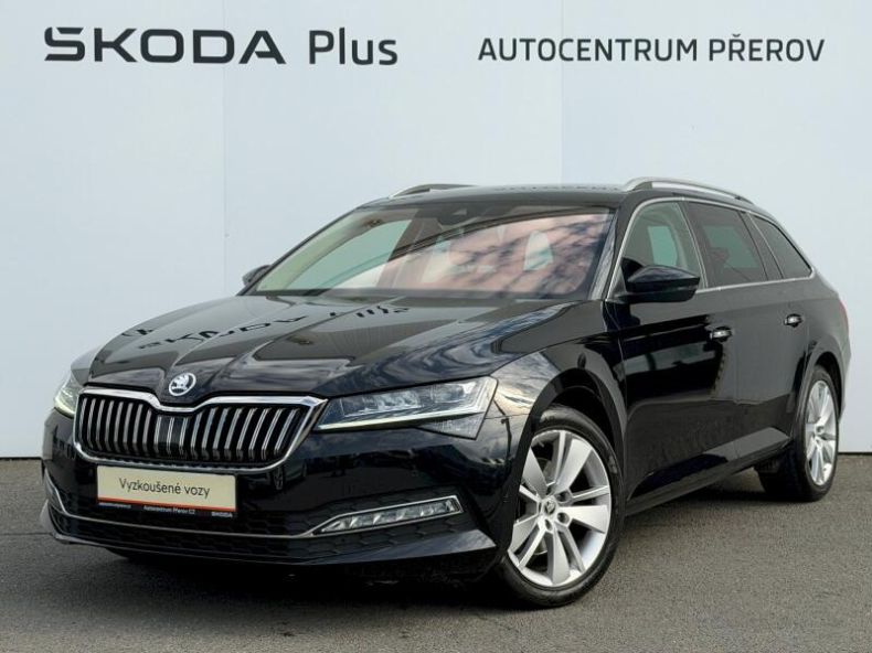 Škoda Superb - hlavní foto