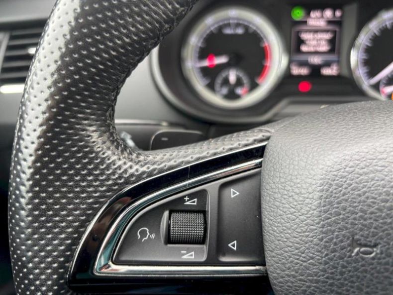 Škoda Octavia - hlavní fotka