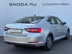 Škoda Superb - fotka číslo 1