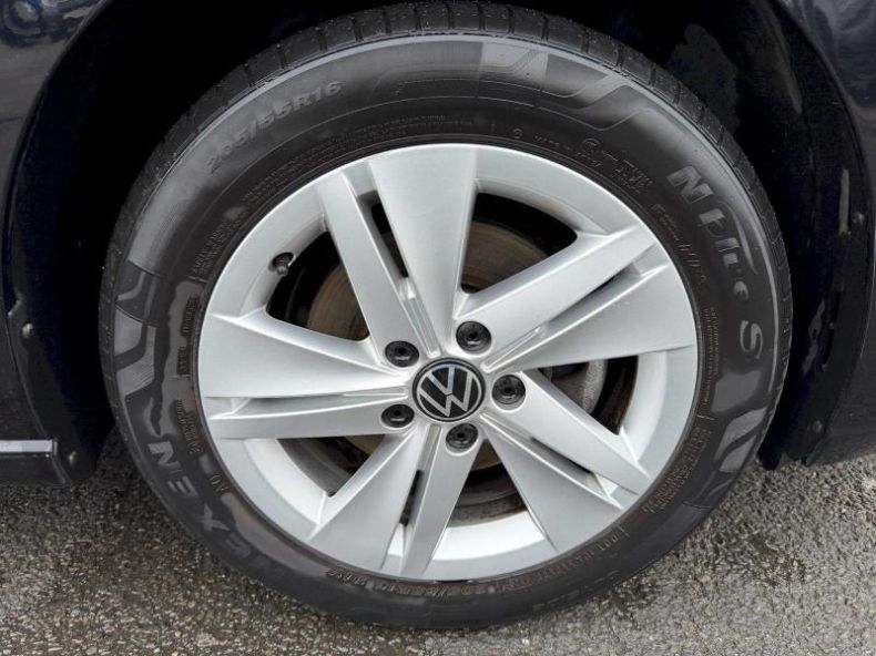 Volkswagen Golf - hlavní fotka