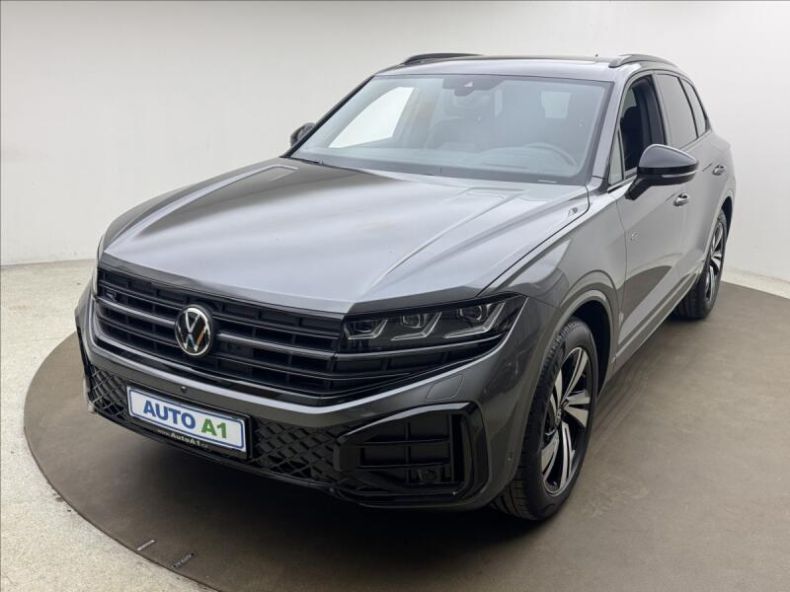 Volkswagen Touareg - hlavní foto