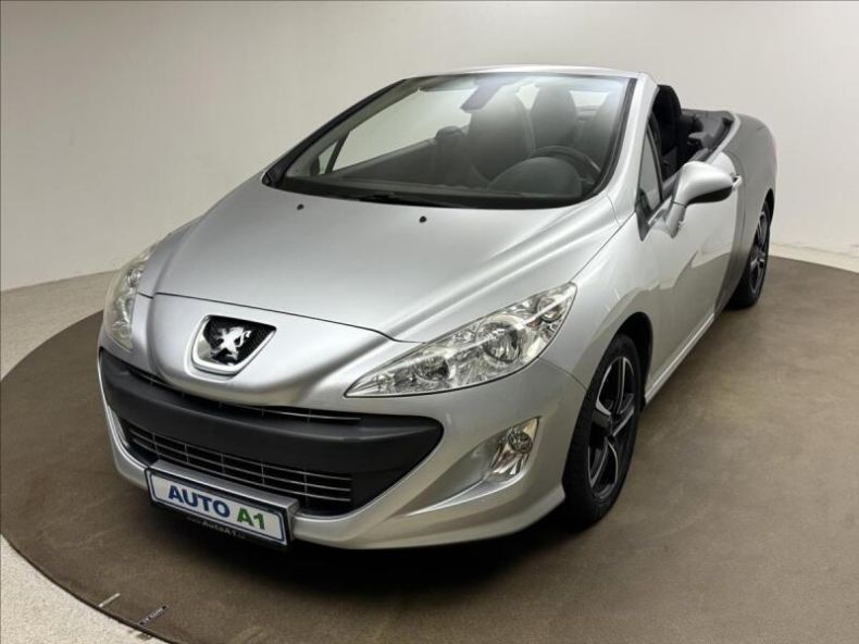 Peugeot 308 - hlavní foto