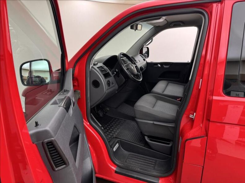 Volkswagen Caravelle - hlavní fotka