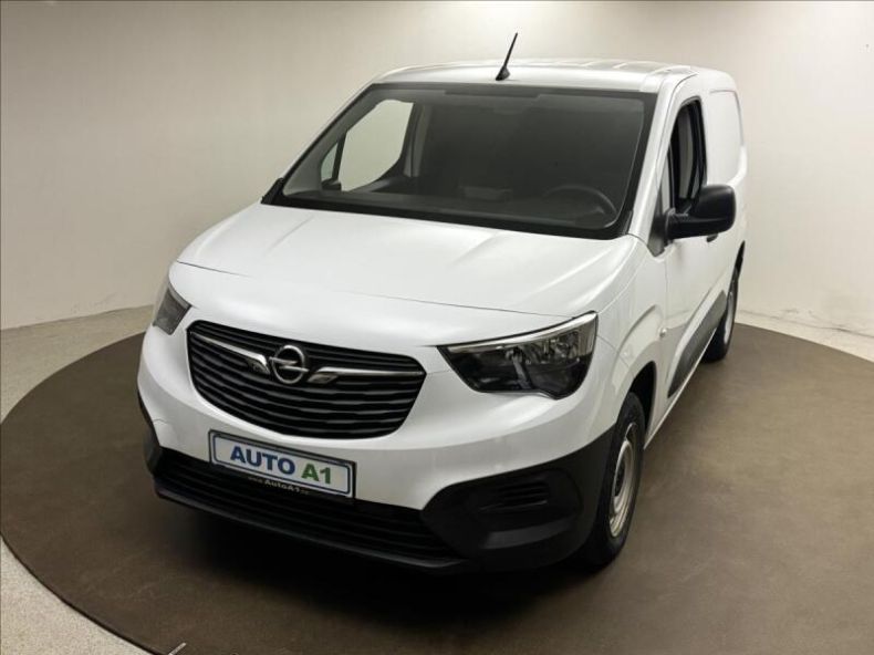 Opel Combo - hlavní foto