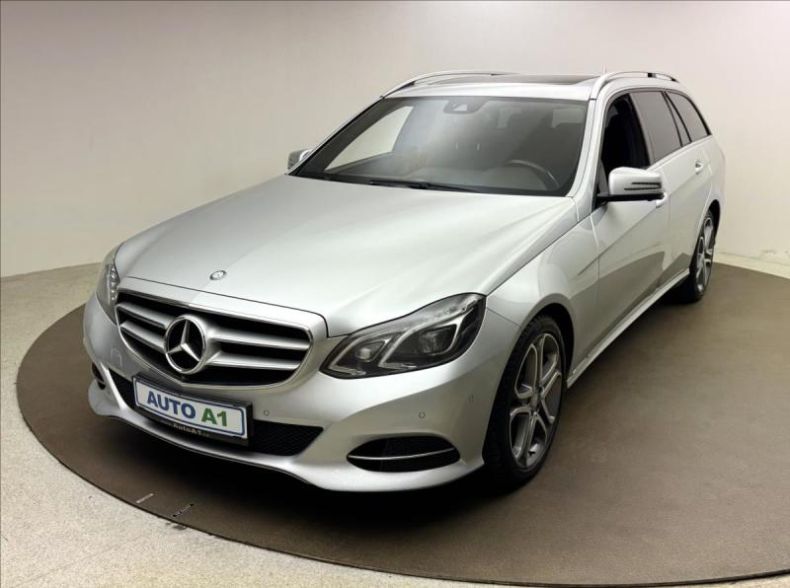 Mercedes Třída E - hlavní fotka inzerátu