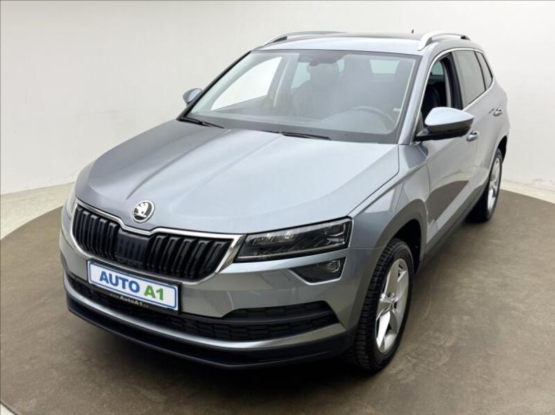 Škoda Karoq - hlavní foto