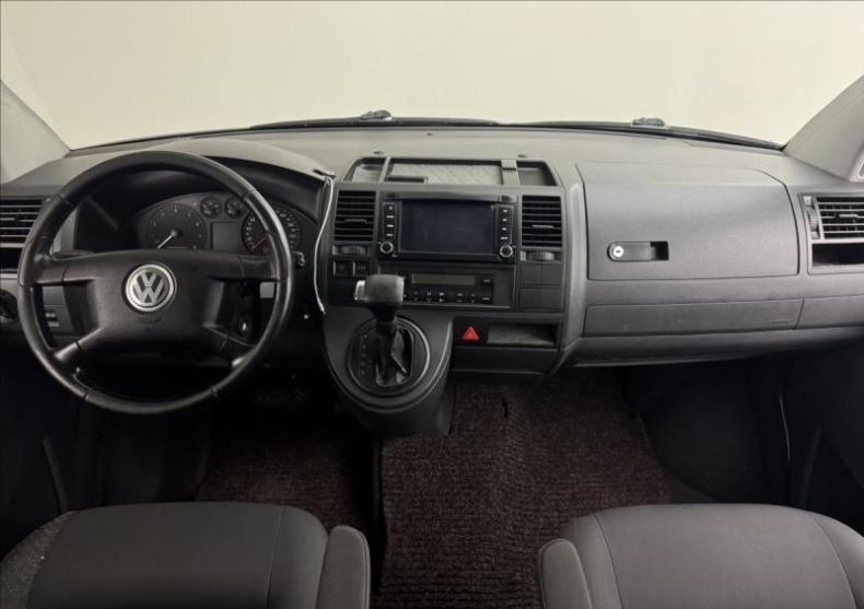 Volkswagen Transporter - hlavní fotka