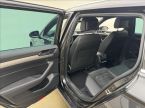 Volkswagen Passat - fotka číslo 35