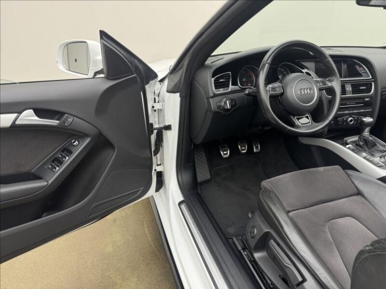 Audi A5 - hlavní fotka
