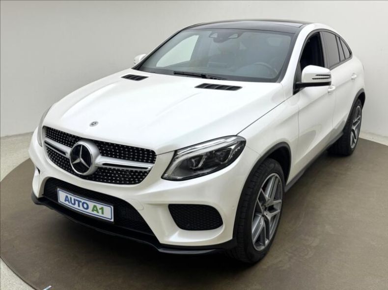 Mercedes GLE - hlavní foto