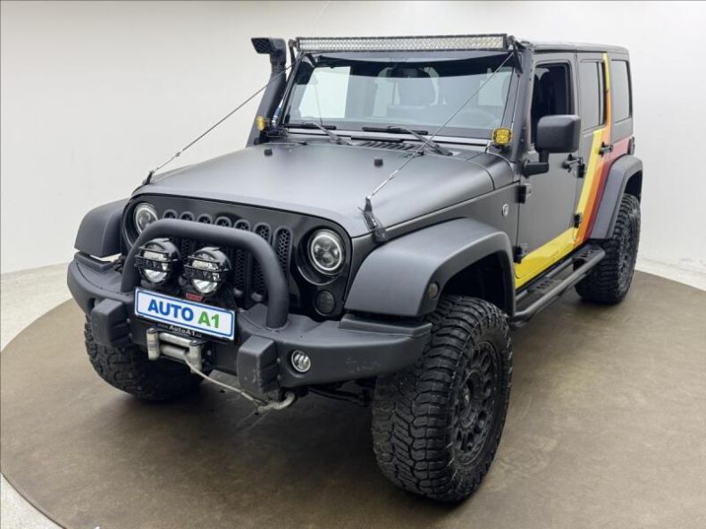 Jeep Wrangler - hlavní foto