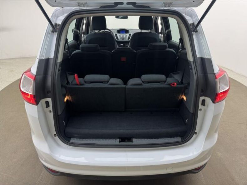 Ford C-MAX - hlavní fotka