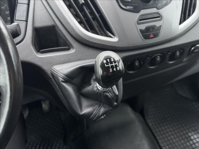 Ford Transit - hlavní fotka