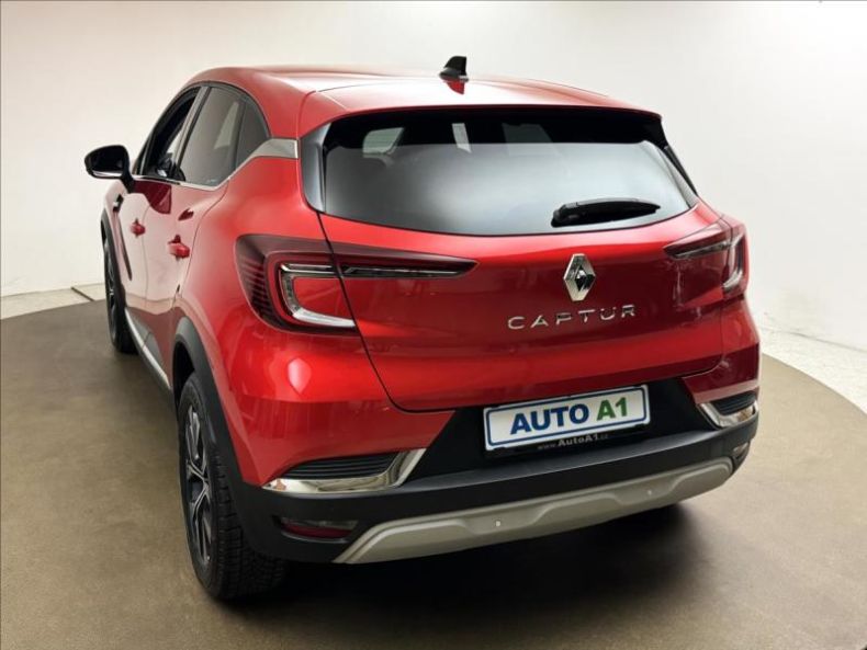 Renault Captur - hlavní fotka