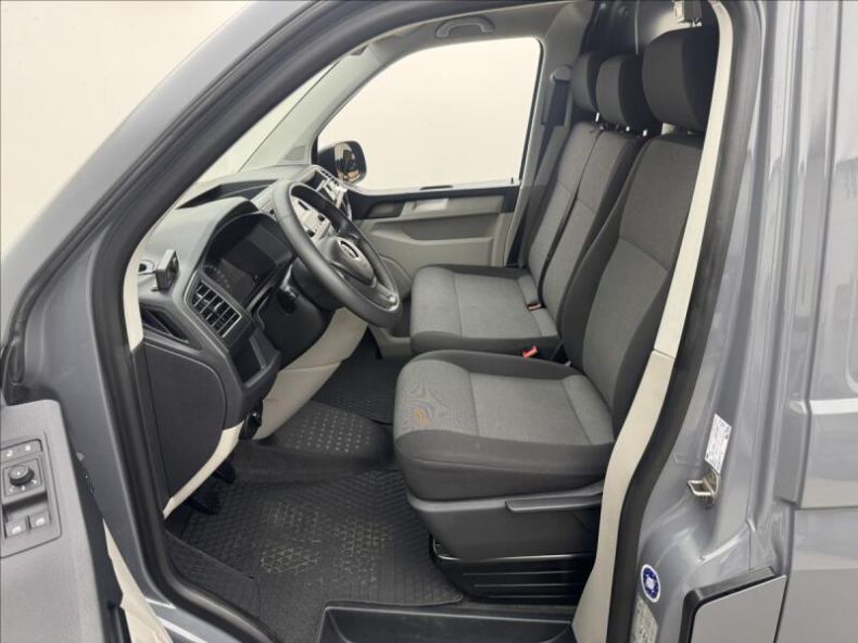 Volkswagen Transporter - hlavní fotka