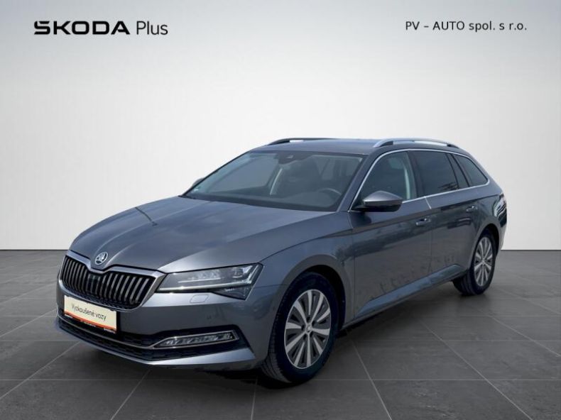 Škoda Superb - hlavní foto