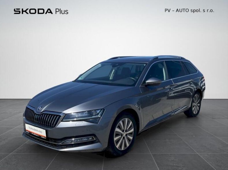 Škoda Superb - hlavní foto