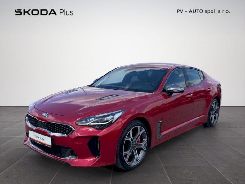 Kia Stinger - hlavní foto