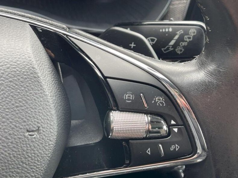 Škoda Octavia - hlavní fotka