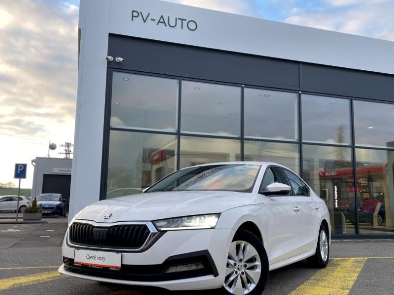 Škoda Octavia - hlavní fotka