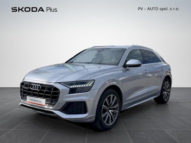 Audi Q8 - hlavní foto