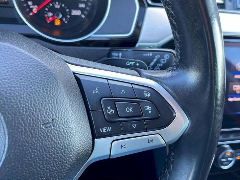 Volkswagen Passat - hlavní fotka