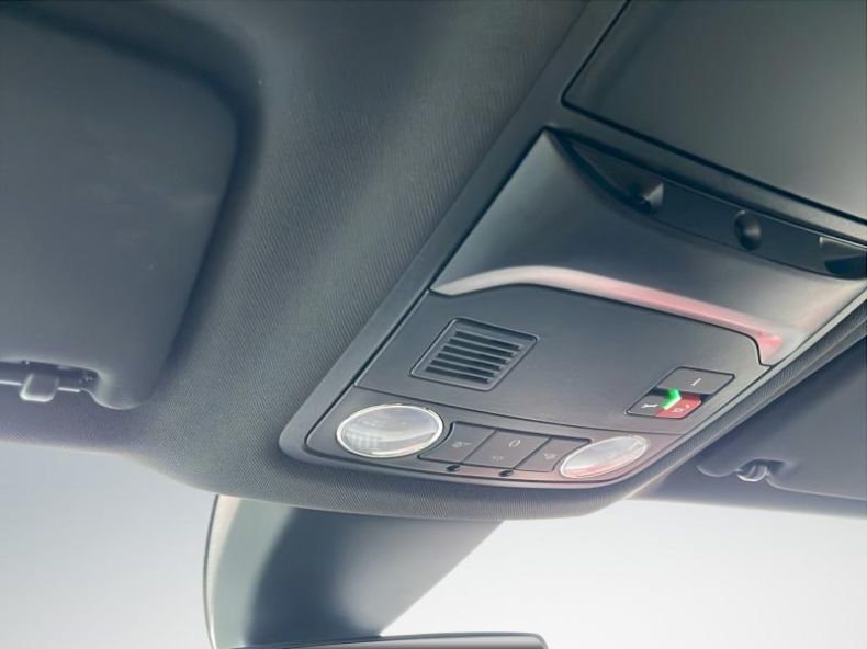 Škoda Karoq - hlavní fotka