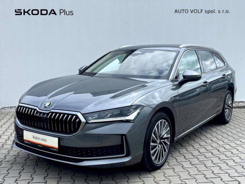 Škoda Superb - hlavní foto