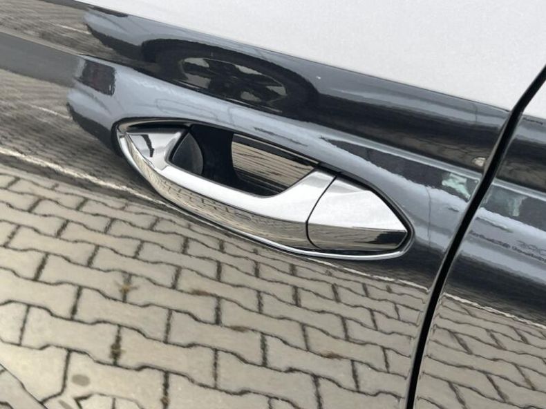Škoda Octavia - hlavní fotka