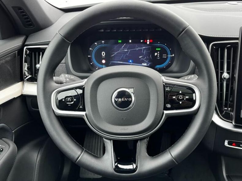 Volvo XC90 - hlavní fotka