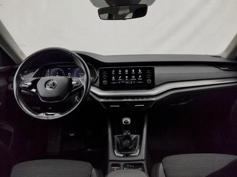 Škoda Octavia - hlavní fotka