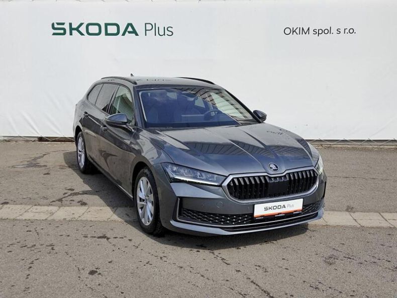 Škoda Superb - hlavní fotka