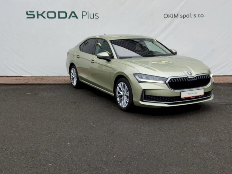 Škoda Superb - hlavní fotka