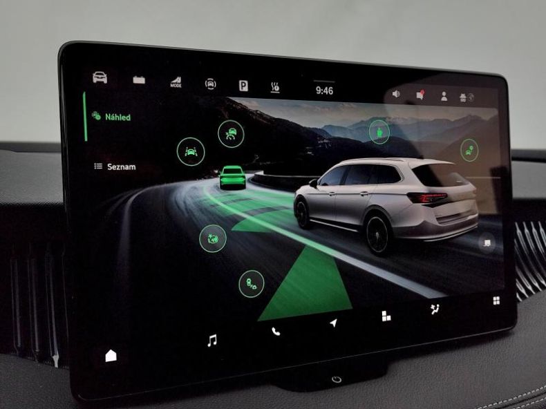 Škoda Superb - hlavní fotka