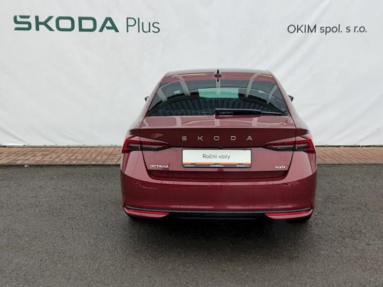 Škoda Octavia - hlavní fotka