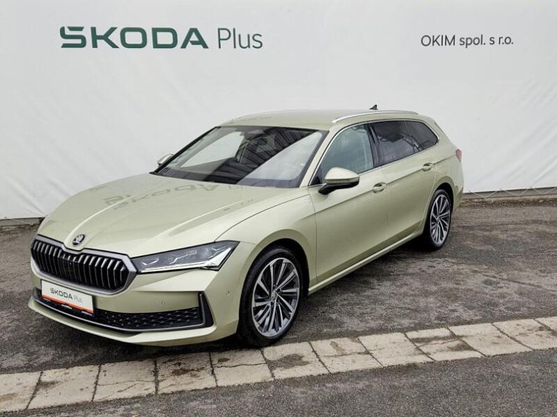 Škoda Superb - hlavní foto