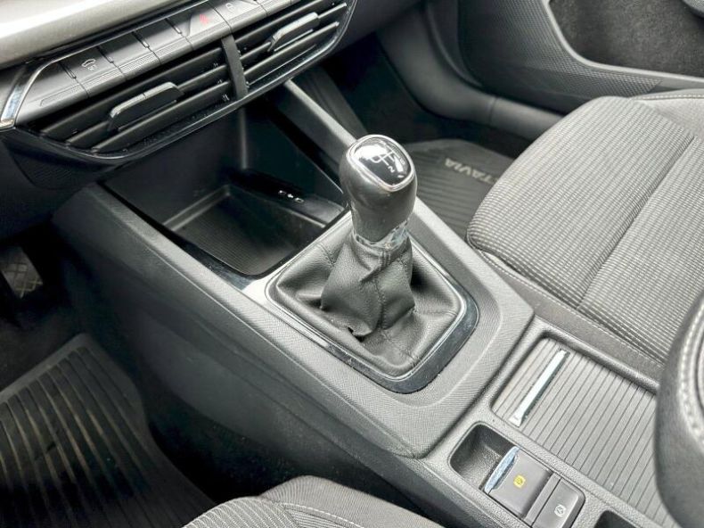 Škoda Octavia - hlavní fotka