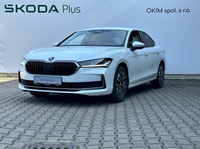Škoda Superb - hlavní foto
