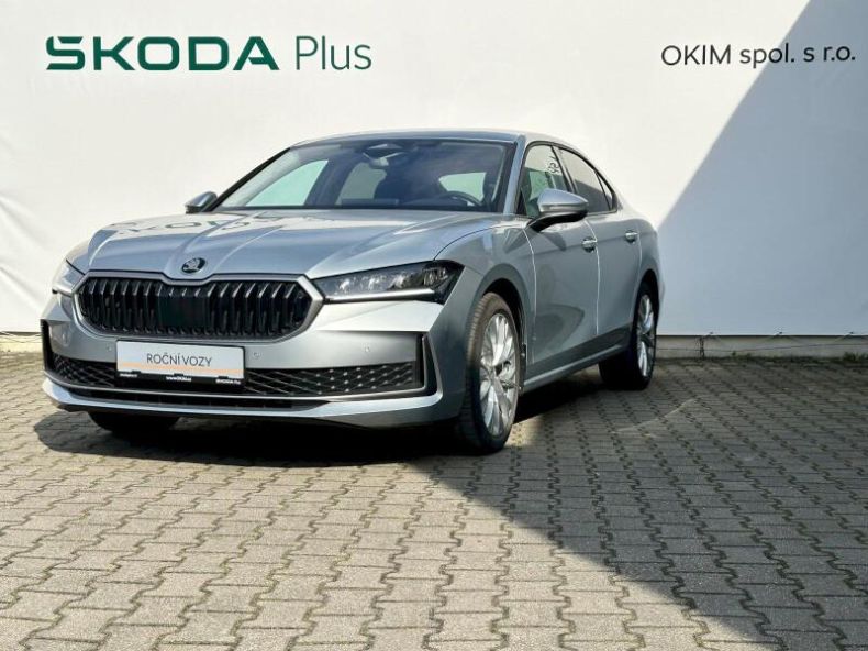 Škoda Superb - hlavní foto