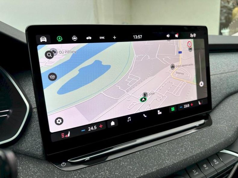 Škoda Octavia - hlavní fotka