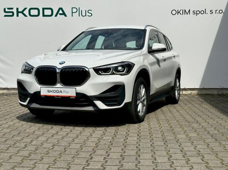 BMW X1 - hlavní foto