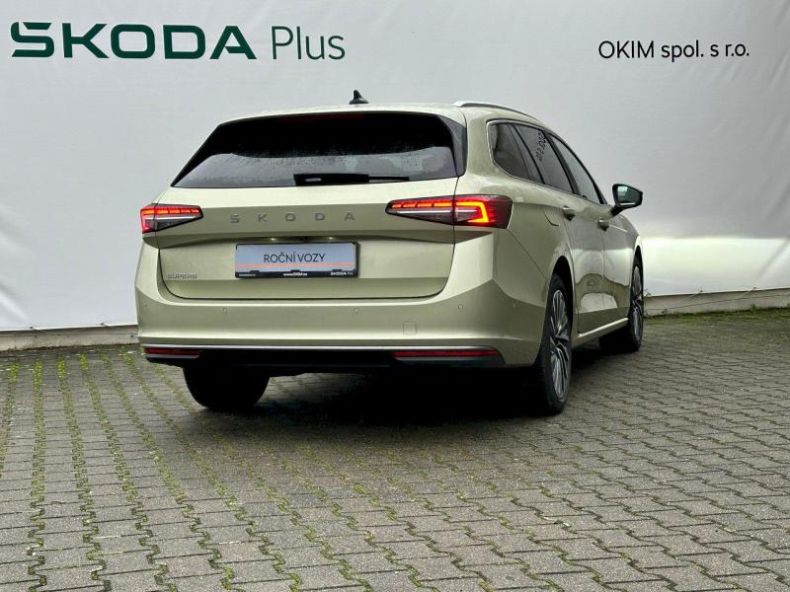 Škoda Superb - hlavní fotka